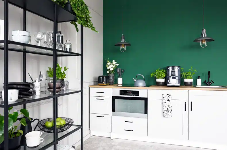 green wall color for white kitchen cabinets