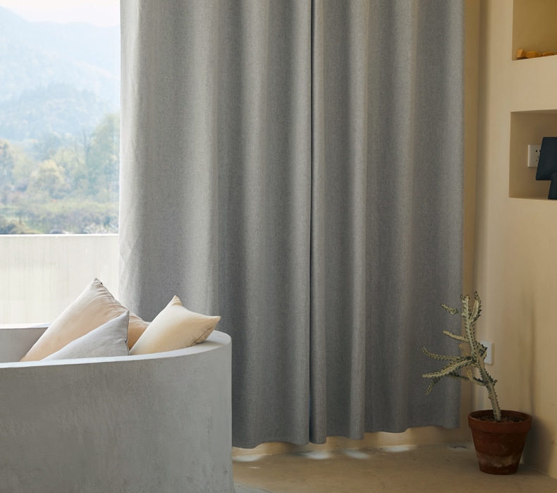 how high should a curtain be