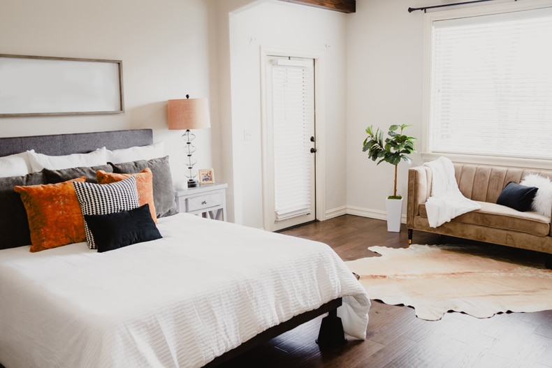 lounge chair romantic bedroom