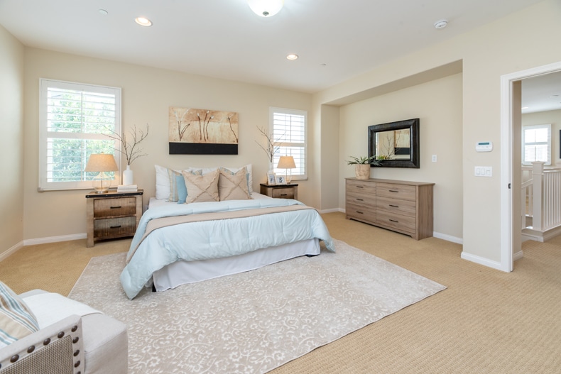 difference between a master suite and a master bedroom
